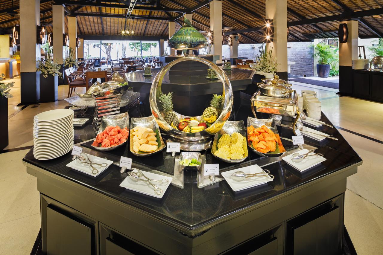 Impiana Beachfront Resort Patong, Phuket Exterior foto